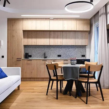 Karoso Rezidencija Free Parking Self Check-in 克莱佩达